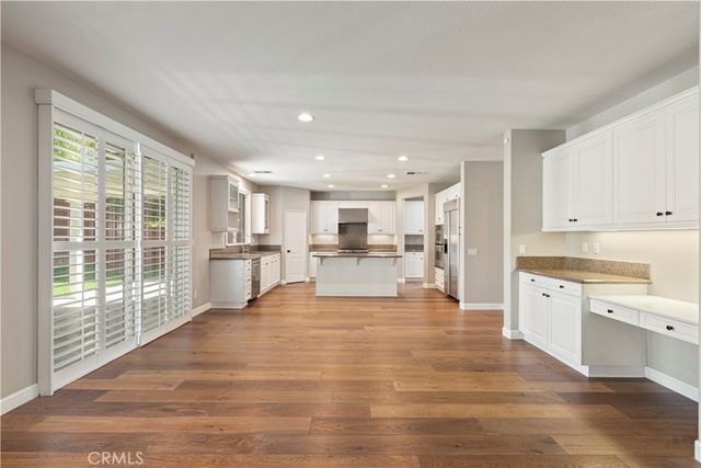 45000 Vine Cliff, Temecula, CA 92592