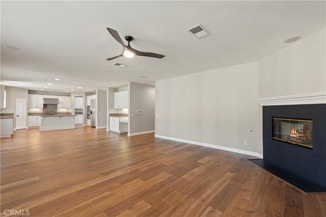 45000 Vine Cliff, Temecula, CA 92592