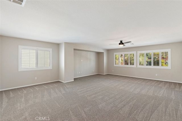 45000 Vine Cliff, Temecula, CA 92592
