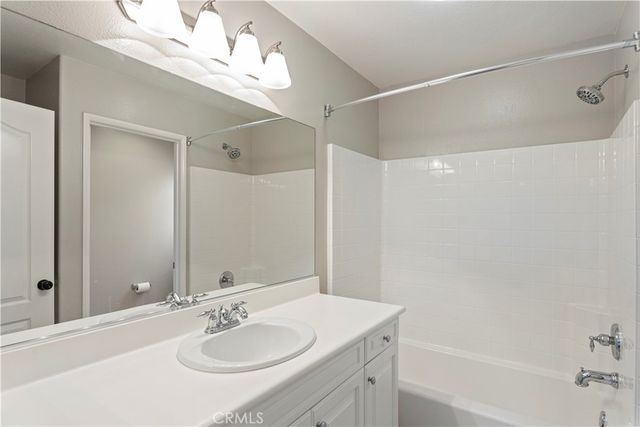 45000 Vine Cliff, Temecula, CA 92592