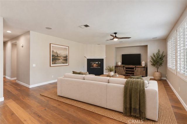 45000 Vine Cliff, Temecula, CA 92592