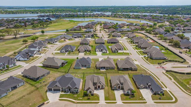 1038 Mickelson Drive, Granbury, TX 76048