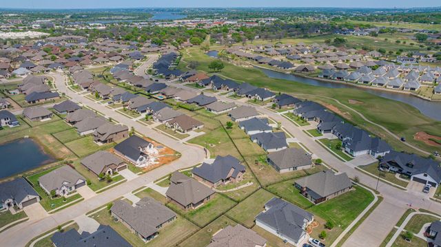 1038 Mickelson Drive, Granbury, TX 76048