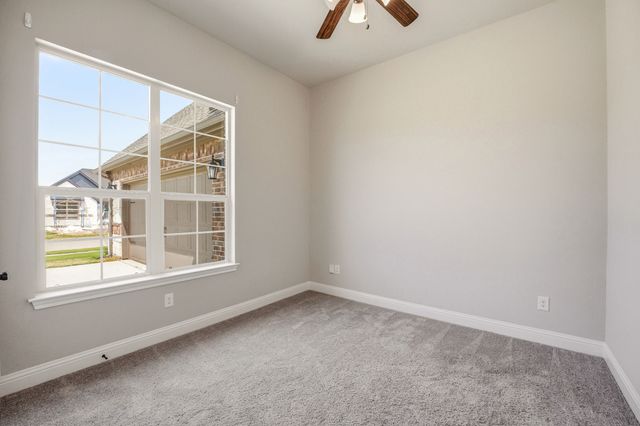 1038 Mickelson Drive, Granbury, TX 76048