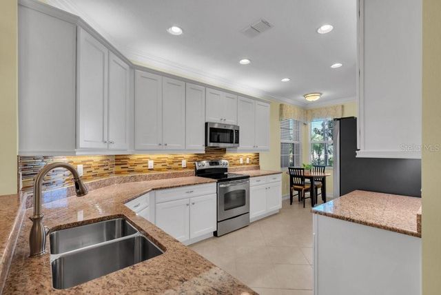 15816 AURORA LAKE CIRCLE, Wimauma, FL 33598