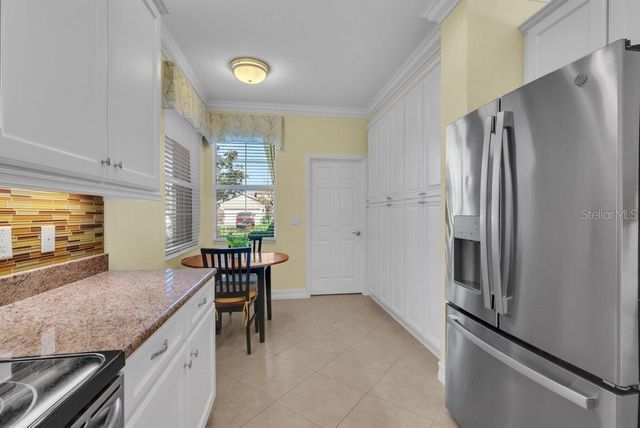 15816 AURORA LAKE CIRCLE, Wimauma, FL 33598