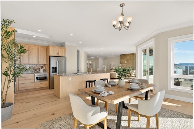 2402 Highland Drive, Anacortes, WA 98221