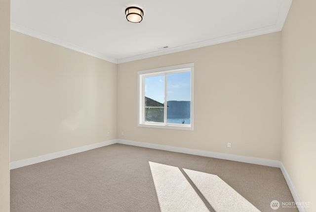 2402 Highland Drive, Anacortes, WA 98221