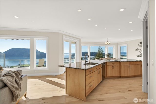 2402 Highland Drive, Anacortes, WA 98221