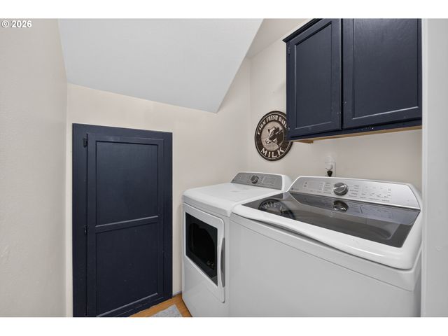 2343 Se WILLIAMS Dr, Gresham, OR 97080