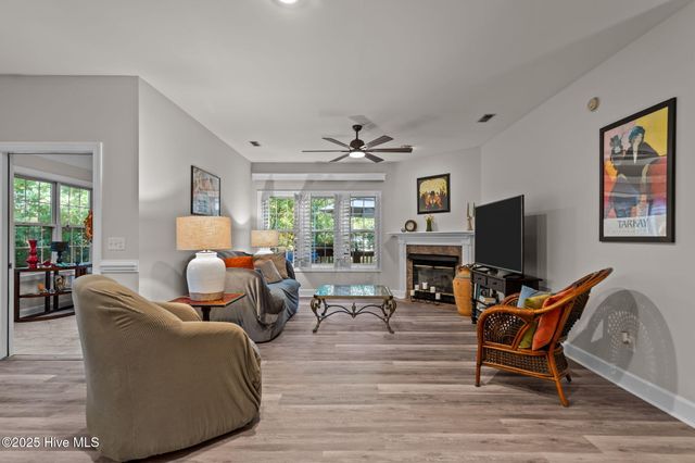 109 E Sanderling Circle, Hampstead, NC 28443