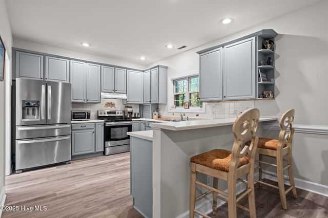 109 E Sanderling Circle, Hampstead, NC 28443