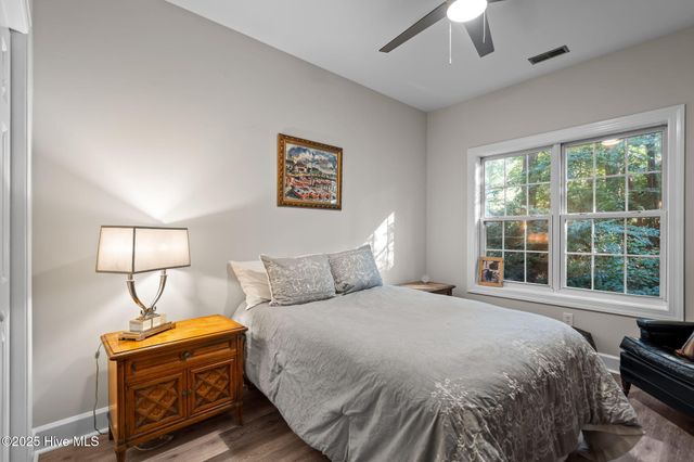 109 E Sanderling Circle, Hampstead, NC 28443