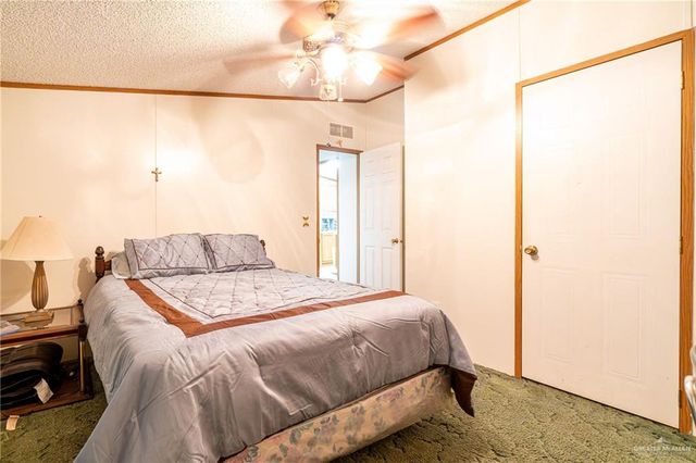 2605 S Cesar Chavez Road S, Edinburg, TX 78542