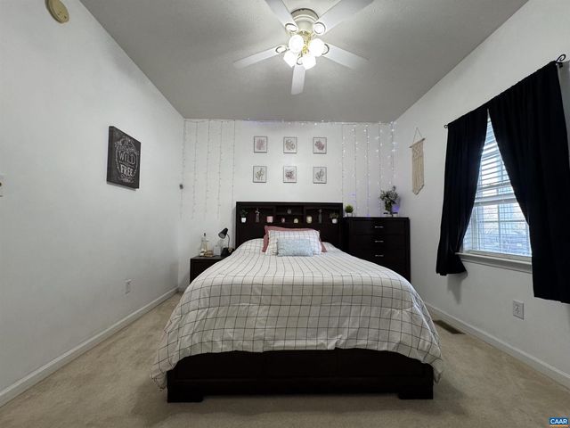 18 FOREST VIEW LN, Fishersville, VA 22939