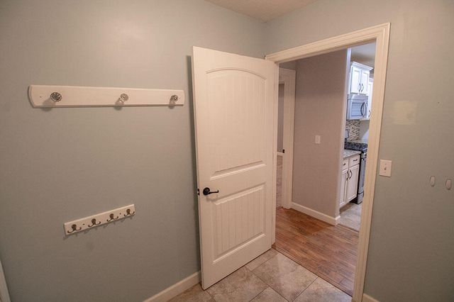 7504 WELLFORD CT, Columbia, MO 65203