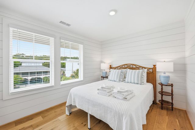 1184 Parker Drive, Pawleys Island, SC 29585