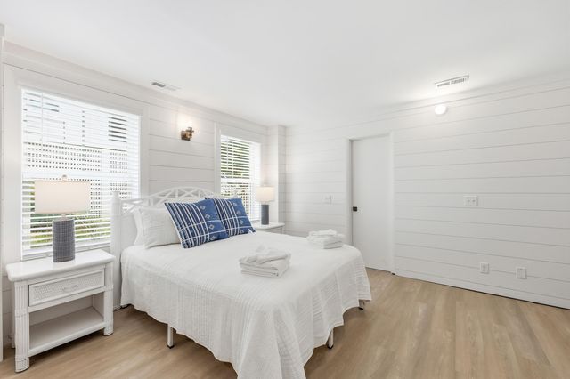 1184 Parker Drive, Pawleys Island, SC 29585