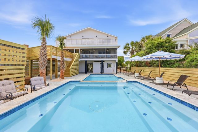 1184 Parker Drive, Pawleys Island, SC 29585