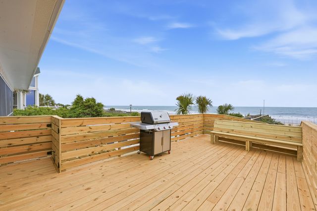 1184 Parker Drive, Pawleys Island, SC 29585