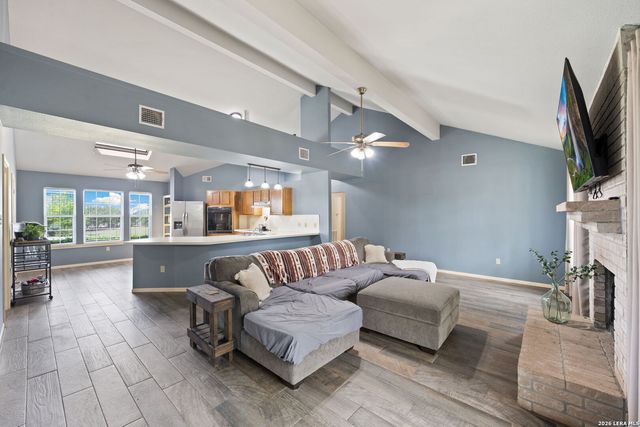 133 WAGON CIR, Bandera, TX 78003