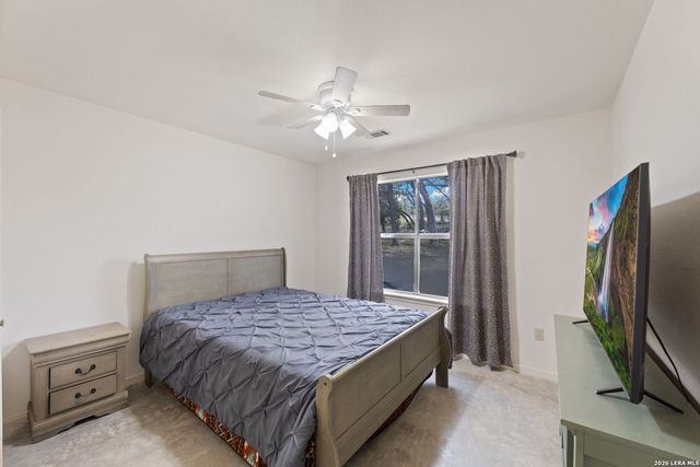 133 WAGON CIR, Bandera, TX 78003