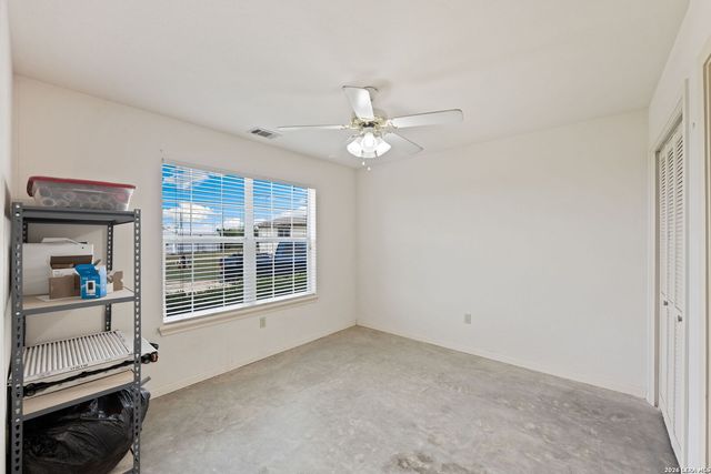 133 WAGON CIR, Bandera, TX 78003