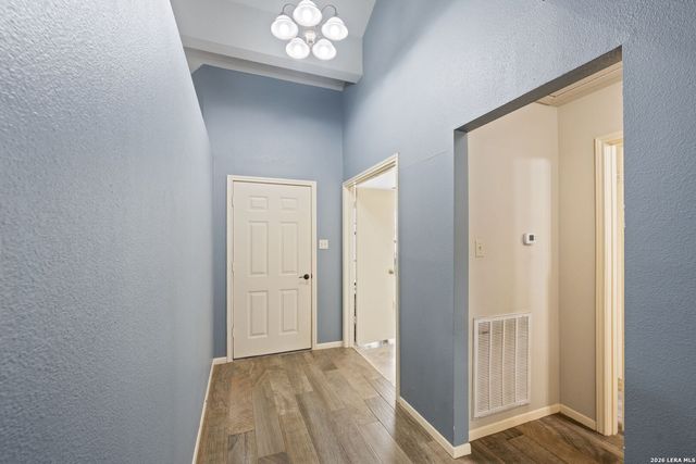 133 WAGON CIR, Bandera, TX 78003