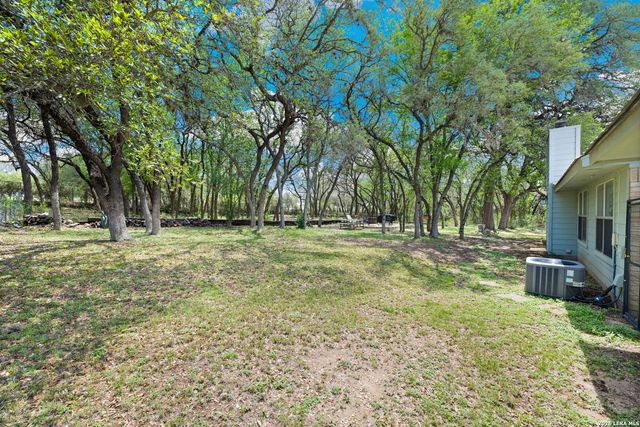 133 WAGON CIR, Bandera, TX 78003