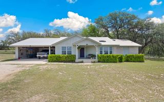 133 WAGON CIR, Bandera, TX 78003