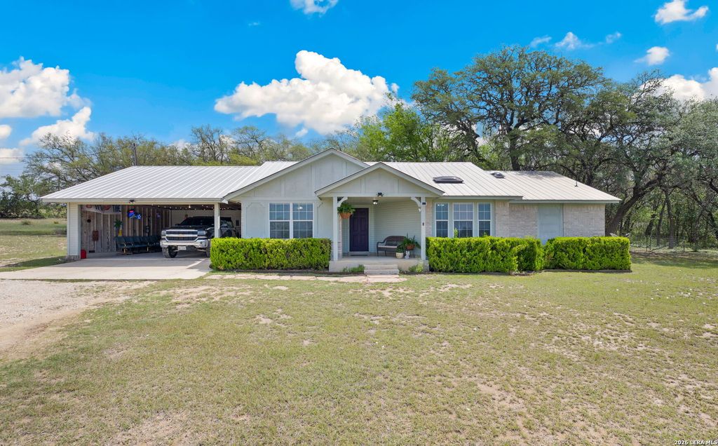 133 WAGON CIR, Bandera, TX 78003
