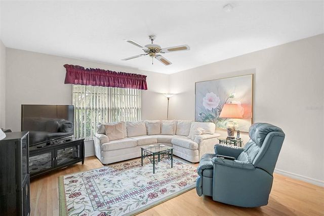 4360 PRESIDENTIAL AVENUE CIRCLE E, Bradenton, FL 34203
