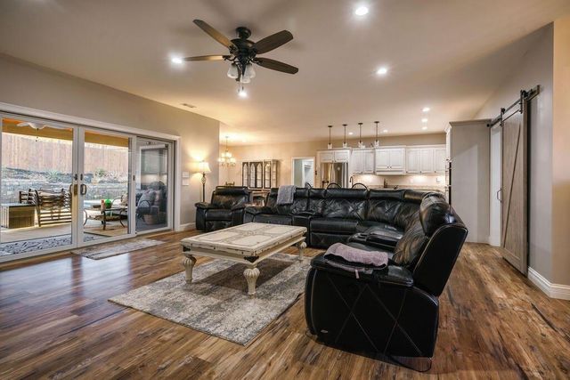 52 Ivy Ridge Court, Blue Ridge, GA 30513