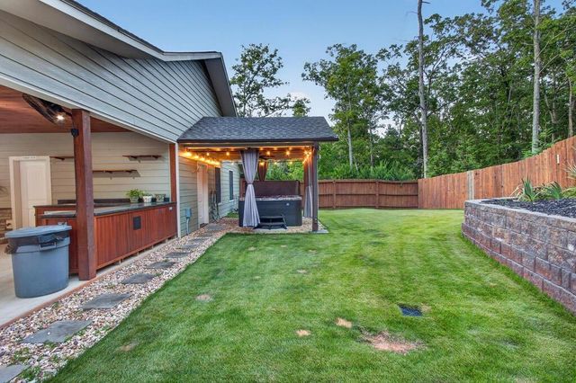 52 Ivy Ridge Court, Blue Ridge, GA 30513