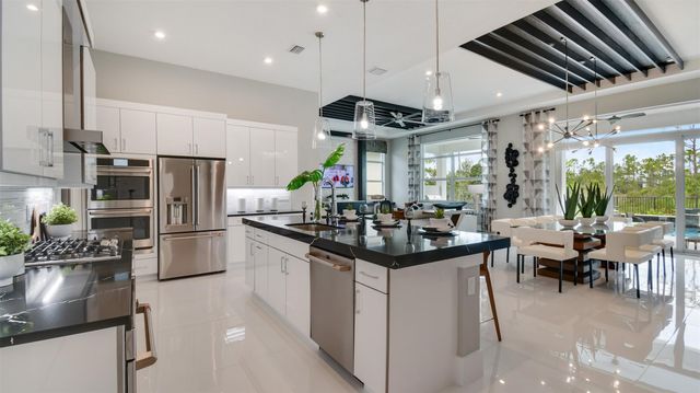 13662 SE GROVEWOOD DRIVE, Port St Lucie, FL 34984