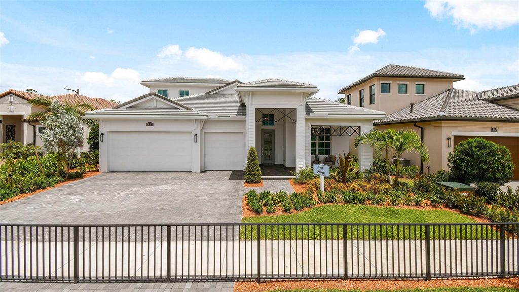 13662 SE GROVEWOOD DRIVE, Port St Lucie, FL 34984