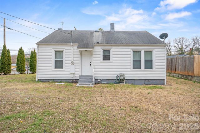 247 Cabarrus Avenue E, Concord, NC 28025