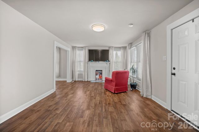 247 Cabarrus Avenue E, Concord, NC 28025