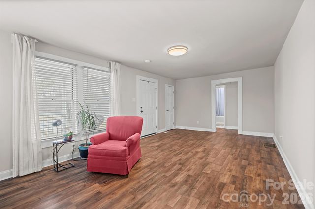 247 Cabarrus Avenue E, Concord, NC 28025