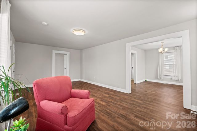 247 Cabarrus Avenue E, Concord, NC 28025