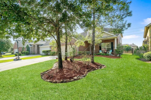 62 W Lasting Spring Circle, The Woodlands, TX 77389