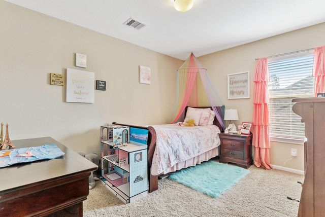 62 W Lasting Spring Circle, The Woodlands, TX 77389