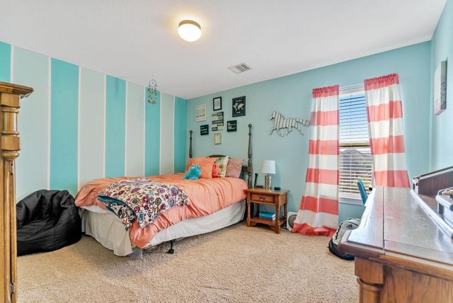 62 W Lasting Spring Circle, The Woodlands, TX 77389