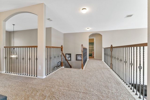 62 W Lasting Spring Circle, The Woodlands, TX 77389