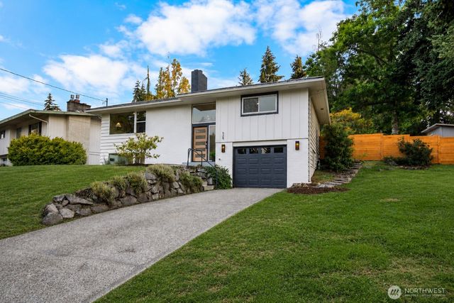 529 S 302nd Street, Federal Way, WA 98003
