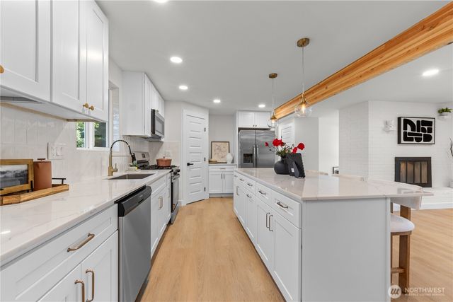 529 S 302nd Street, Federal Way, WA 98003