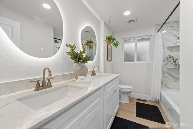 529 S 302nd Street, Federal Way, WA 98003