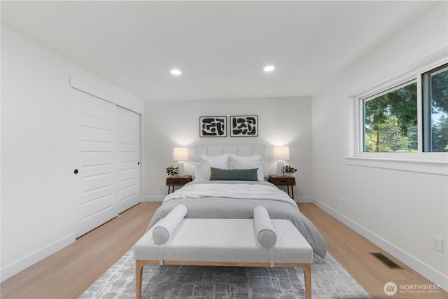 529 S 302nd Street, Federal Way, WA 98003