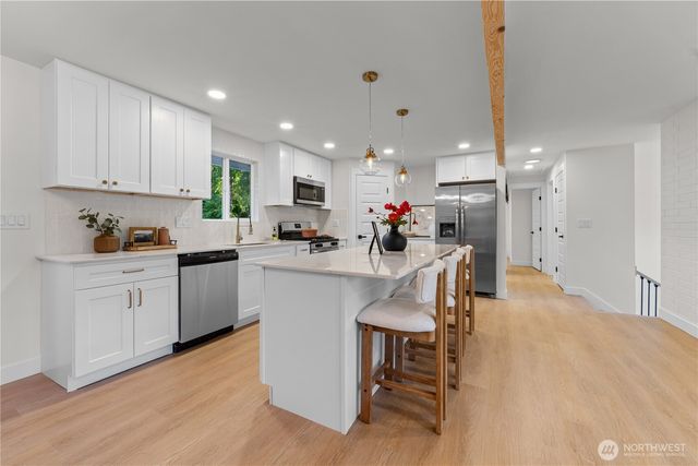 529 S 302nd Street, Federal Way, WA 98003