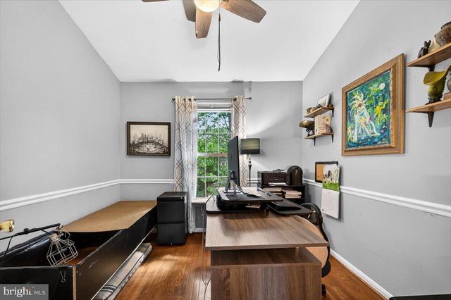 4239 SLEEPY LAKE DR, Fairfax, VA 22033